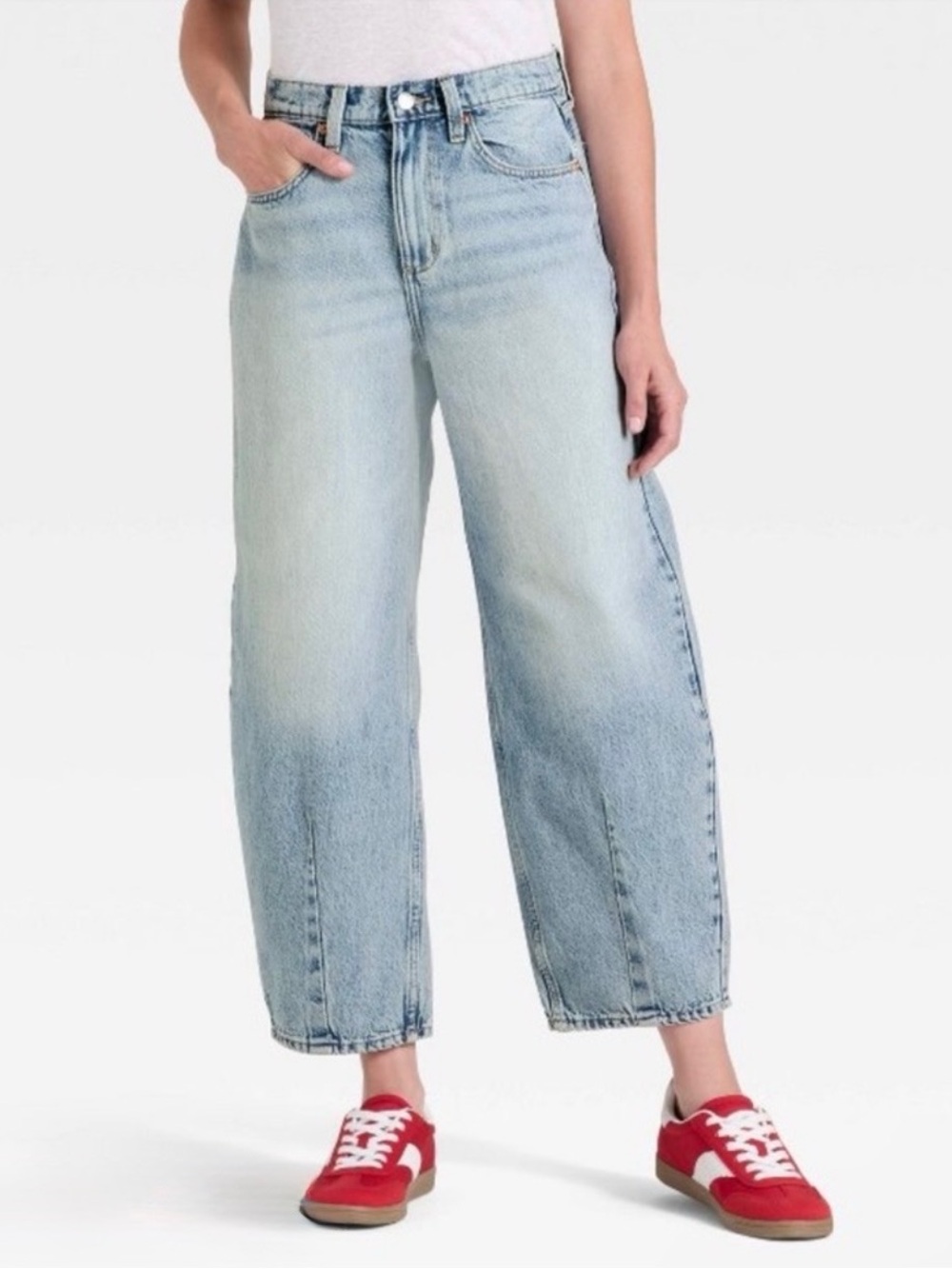Universal Thread Light Blue High Rise Easy Barrel Denim Jeans ~ 16